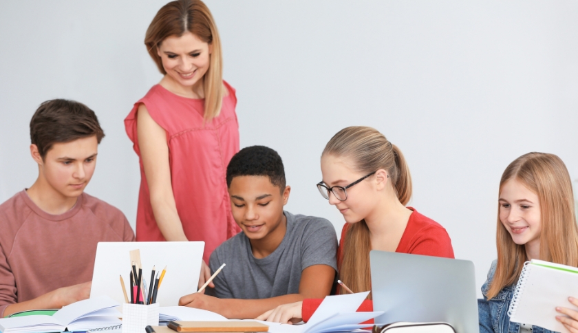 5 vantagens do ensino bilíngue para o seu filho