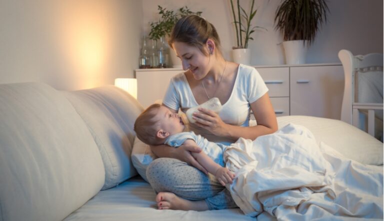 Como tirar a mamadeira noturna e da madrugada? Guia prático